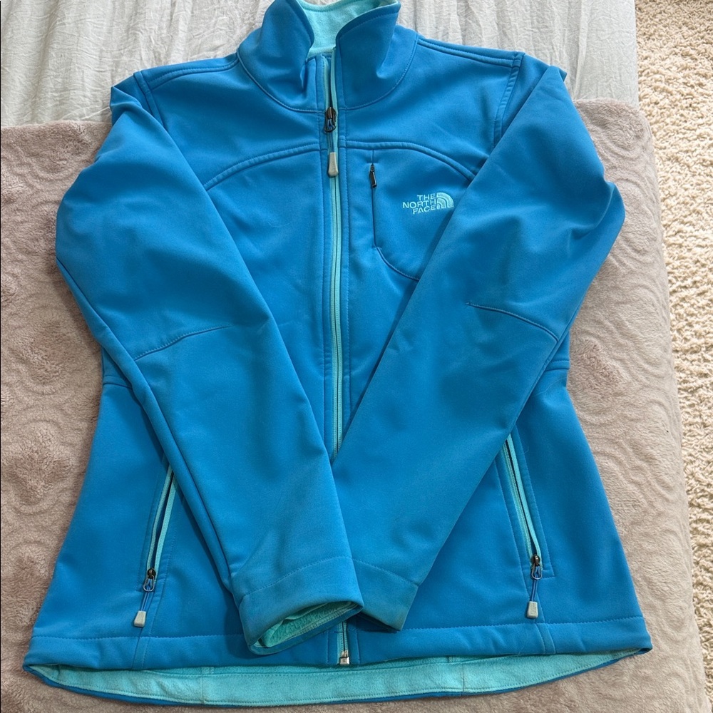 The North Face Women's Vibrant Blue Ski Jacket